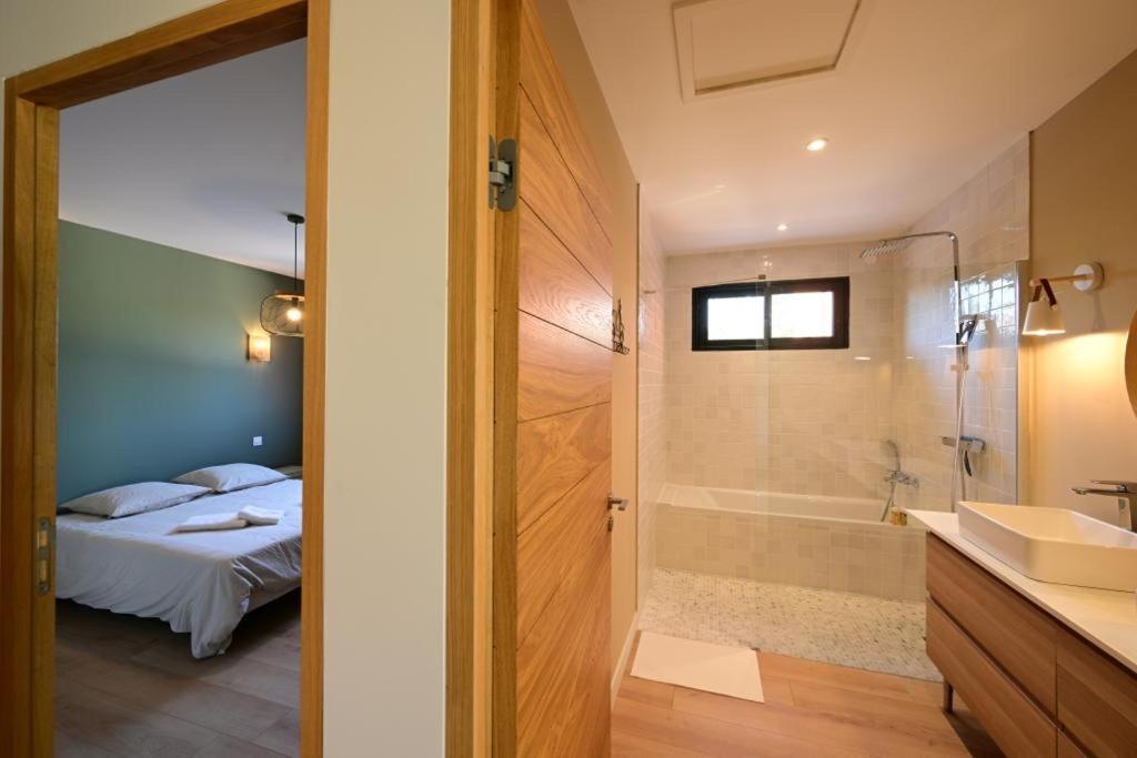 Maison B Le Grau-d'Agde ภายนอก รูปภาพ